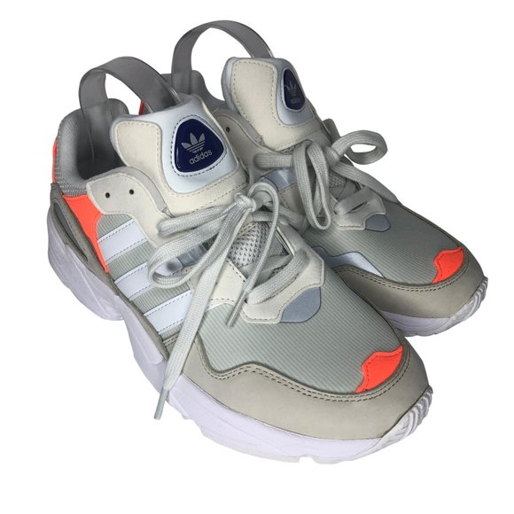 Adidas Yung-96 (F9179) - Size 8 - Picture 3 of 12